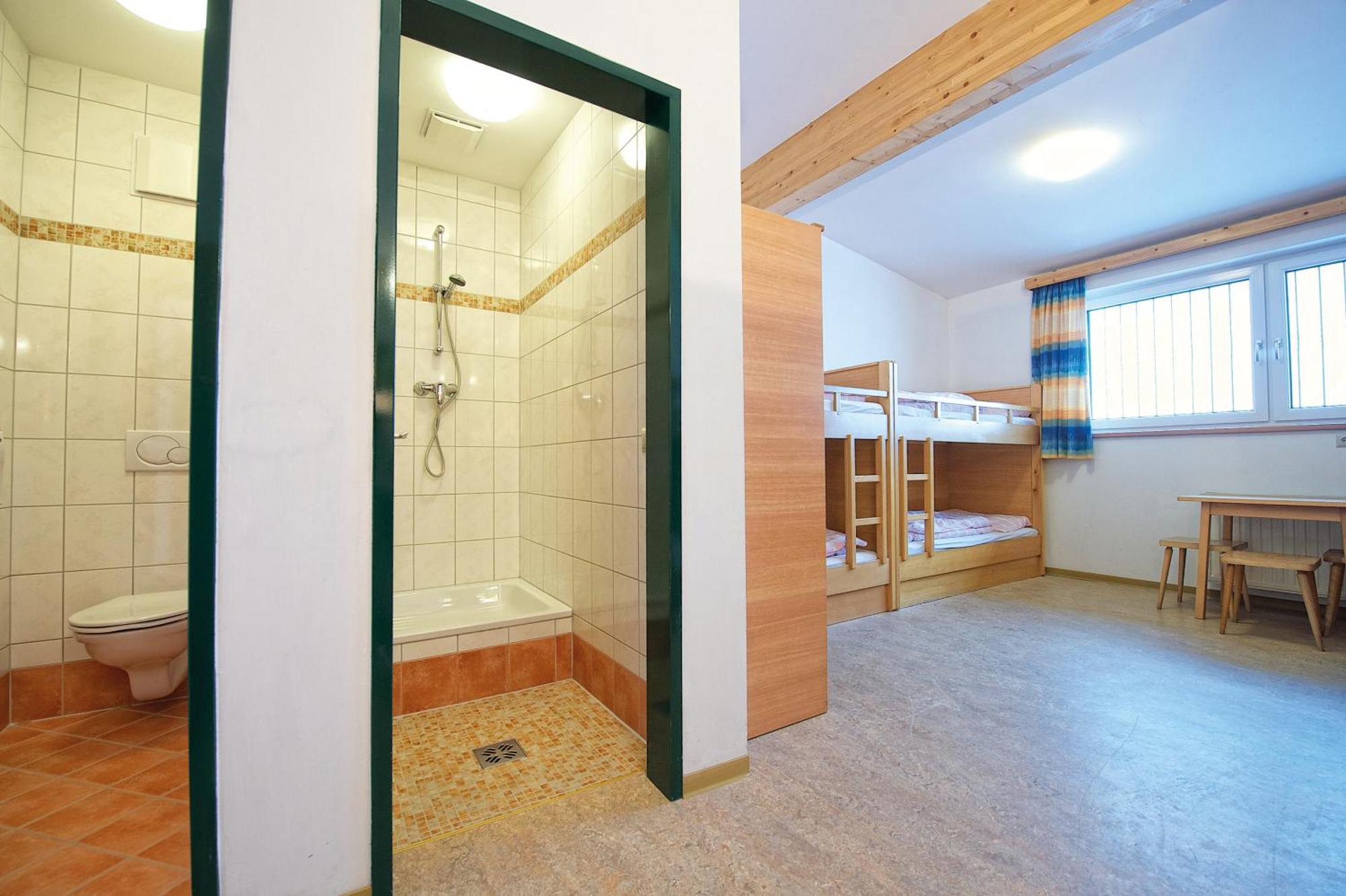 Hostel In / Out - Saalbach
